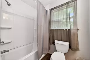 27206 Springwood Dr, Magnolia, TX 77354 - Photo 21