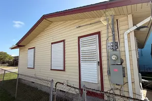 2211 Avenue O, Galveston, TX 77550 - Photo 19