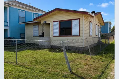 2211 Avenue O, Galveston, TX 77550 - Photo 3