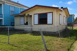 2211 Avenue O, Galveston, TX 77550 - Photo 3