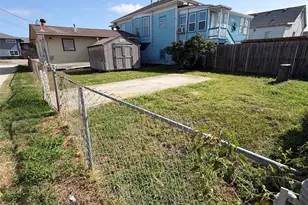 2211 Avenue O, Galveston, TX 77550 - Photo 15