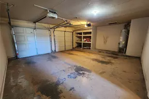 2304 Belvedere Dr, Baytown, TX 77520 - Photo 13