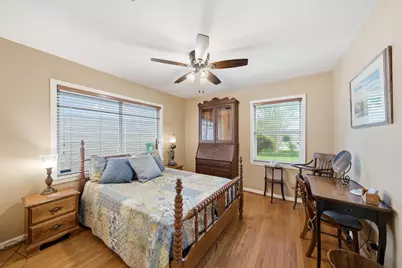 9910 Pine Lake Drive, Houston, TX 77055 - Photo 13