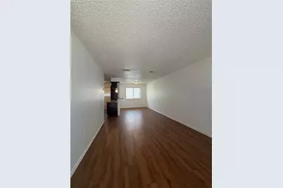 1410 Blalock Road #10, Houston, TX 77055 - Photo 3