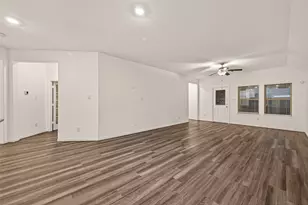 15918 Tug Ct, Crosby, TX 77532 - Photo 9