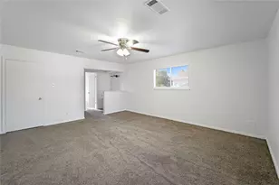 1111 Manatee Ln, Houston, TX 77090 - Photo 9