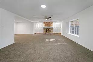 1111 Manatee Ln, Houston, TX 77090 - Photo 5