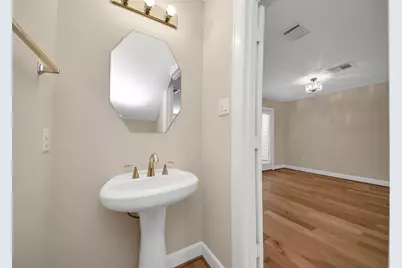 5951 South Loop E #52, Houston, TX 77033 - Photo 5