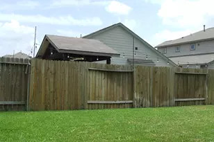 19123 Macallan Ln, Katy, TX 77449 - Photo 15