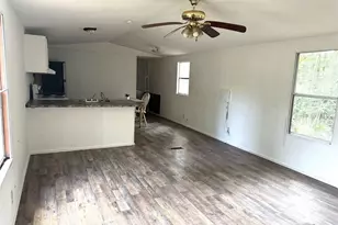 163 Robbins Ave, Livingston, TX 77351 - Photo 5