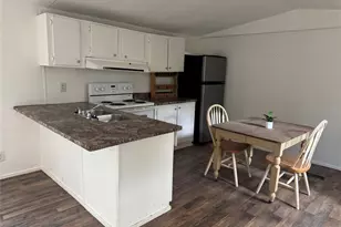 163 Robbins Ave, Livingston, TX 77351 - Photo 7