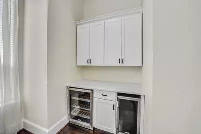 5526 Darling Street #C, Houston, TX 77007 - Photo 7