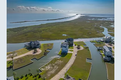 7 Half Moon, Hitchcock, TX 77563 - Photo 9