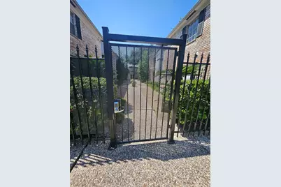 7900 Westheimer Road #234, Houston, TX 77063 - Photo 1