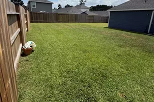 16550 Colleen Pl, Conroe, TX 77306 - Photo 17