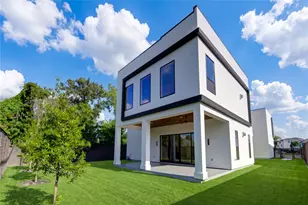 7218 Schiller St, Houston, TX 77055 - Photo 33