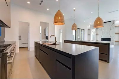 7218 Schiller Street, Houston, TX 77055 - Photo 15