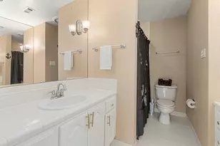 3749 Wakeforest St, Houston, TX 77098 - Photo 27