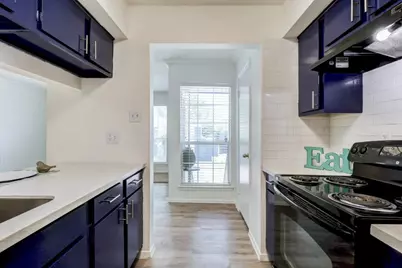 1100 Graham Drive #306, Tomball, TX 77375 - Photo 3