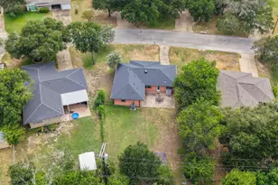 1915 Vinewood Dr, Bryan, TX 77802 - Photo 23