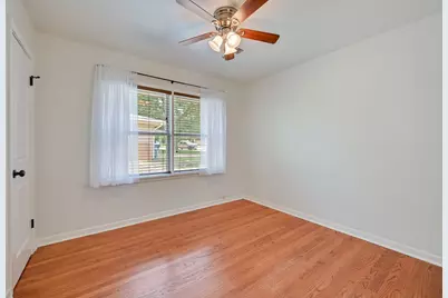 1915 Vinewood Drive, Bryan, TX 77802 - Photo 13
