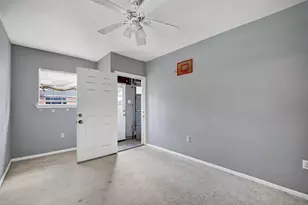 2202 Viking Dr, Houston, TX 77018 - Photo 13