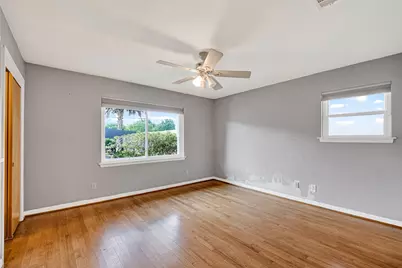 2202 Viking Drive, Houston, TX 77018 - Photo 9
