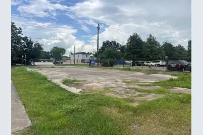 408 75th Street, Houston, TX 77011 - Photo 3