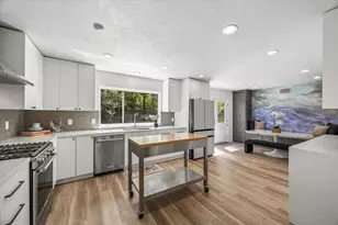 1 Sandlily Ct, The Woodlands, TX 77380 - Photo 9