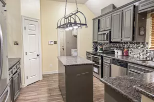 134 Dove Trail, Richwood, TX 77531 - Photo 3
