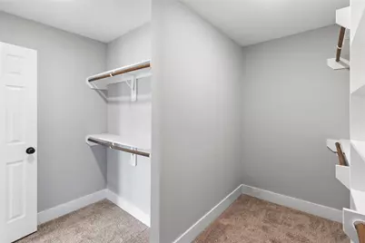 9946 Lanewell, Houston, TX 77029 - Photo 13