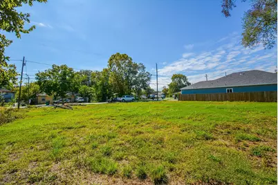 4607 Larkspur Street, Houston, TX 77051 - Photo 13