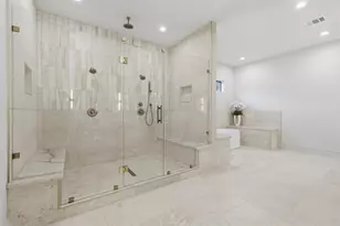 316 W 30th St, Houston, TX 77018 - Photo 25