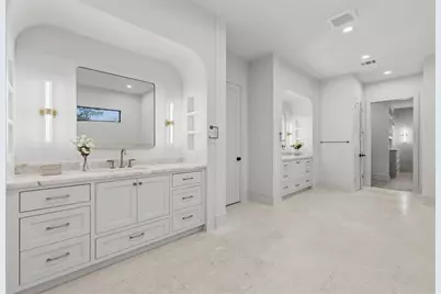 316 W 30th Street, Houston, TX 77018 - Photo 27