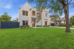 316 W 30th St, Houston, TX 77018 - Photo 1