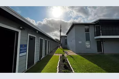 427 Hollyvale Drive #6, Houston, TX 77060 - Photo 1