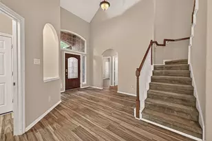 7019 Fountain Lilly Dr, Humble, TX 77346 - Photo 5