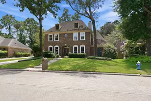 3019 Emerald Grove Dr, Houston, TX 77345 - Photo 1