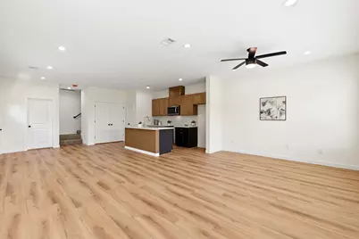 6004 Bacher Street #C/D, Houston, TX 77028 - Photo 11