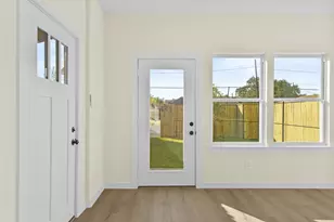 6004 Bacher St, Houston, TX 77028 - Photo 5