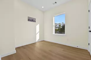 6004 Bacher St, Houston, TX 77028 - Photo 27