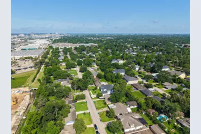 9602 Long Branch Lane, Houston, TX 77055 - Photo 17