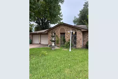 9006 Circle Cove Court, Houston, TX 77088 - Photo 1