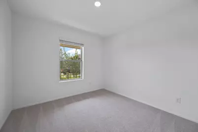 9410 Songlark Crest Dr, Baytown, TX 77521 - Photo 7