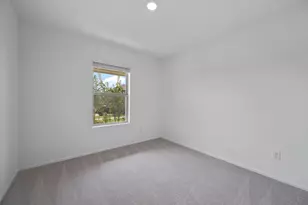 9410 Songlark Crest Dr, Baytown, TX 77521 - Photo 7