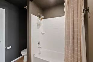 9410 Songlark Crest Dr, Baytown, TX 77521 - Photo 19