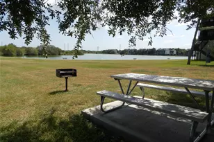 18800 Egret Bay Blvd, Webster, TX 77058 - Photo 9