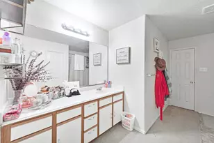 8011 Sumal Cir, Baytown, TX 77521 - Photo 19