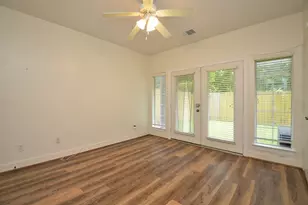 4609 Floyd St, Houston, TX 77007 - Photo 5