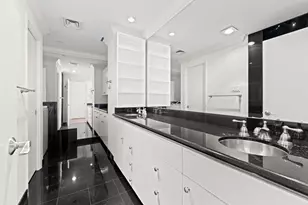 5000 Montrose Blvd, Houston, TX 77006 - Photo 21